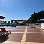 Casa Linda , Pool Under Maintenance Until The End Of June